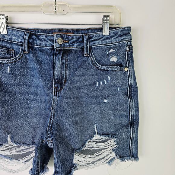 Judy Blue Distressed Denim Shorts Women’s Size Large L Raw Hem High Rise Cutoff - Picture 3 of 13